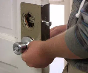Capitol Locksmith Service Seminole, FL 727-807-2765 - locksmith-12